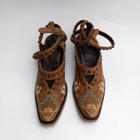 LANE BOOTS Meadow Clover Shoes - Picture 1 of 6
